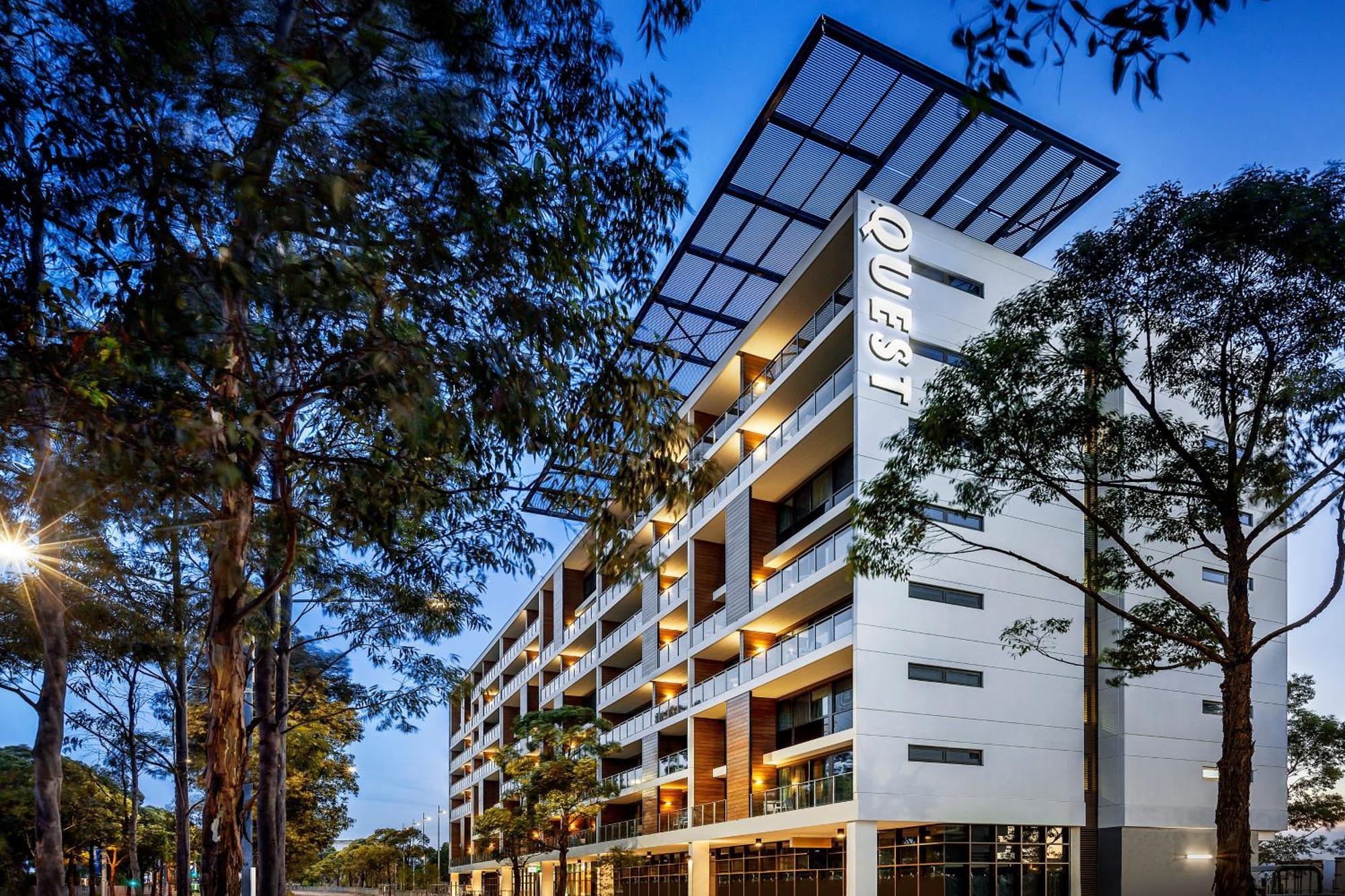 Aparthotel Quest At Olympic Park 4*